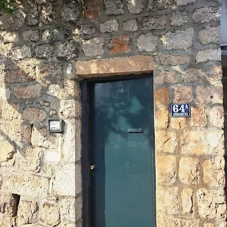 Apartment Sea View With Terrace And Garden *